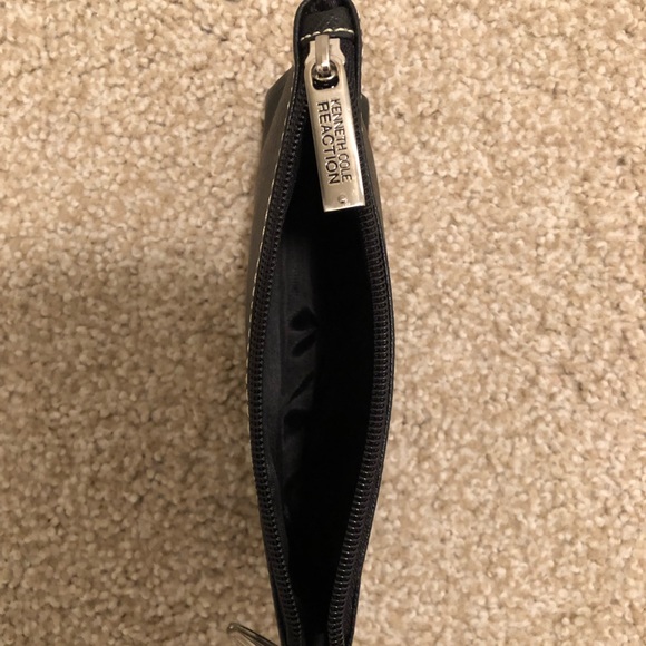 Kenneth Cole pouch/ carrying case - Picture 6 of 7